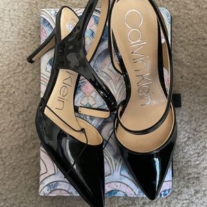 Calvin Klein patent black patent leather pumps